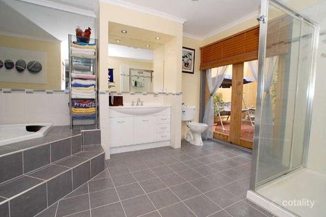 Property photo of 32 Weeden Drive Vermont South VIC 3133