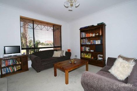 Property photo of 1 Rochefort Retreat Port Kennedy WA 6172