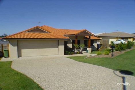 7 Ruby Cres, Petrie, QLD 4502