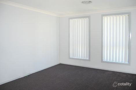 Property photo of 26 Clem McFawn Place Orange NSW 2800
