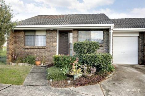 Property photo of 1/16 Bensley Road Macquarie Fields NSW 2564