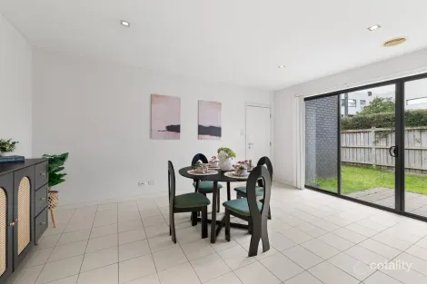 Property photo of 2 Selhurst Park Road Mulgrave VIC 3170
