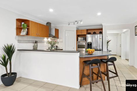 Property photo of 4 Riley Court Burnside VIC 3023