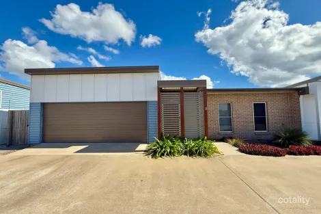 Property photo of 2/1 Links Court Urraween QLD 4655