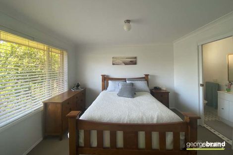 Property photo of 1/10 Sunny Waters Road Kincumber NSW 2251