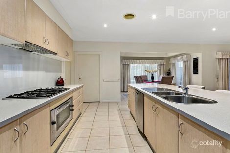 Property photo of 4 Glamis Court Derrimut VIC 3026