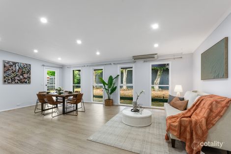 Property photo of 32 Thornhill Drive Forest Hill VIC 3131