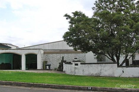 Property photo of 18 Parkside Drive Dapto NSW 2530