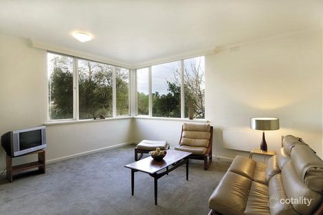 Property photo of 1/17 Young Street Kew VIC 3101