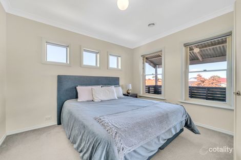 Property photo of 39 Woodlea Crescent Craigieburn VIC 3064