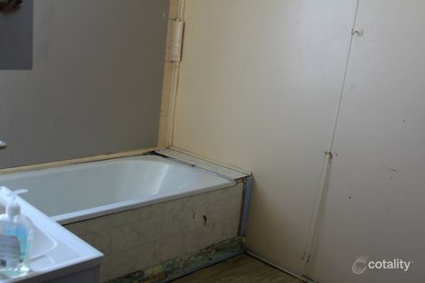 Property photo of 35 Walter Street Glen Innes NSW 2370