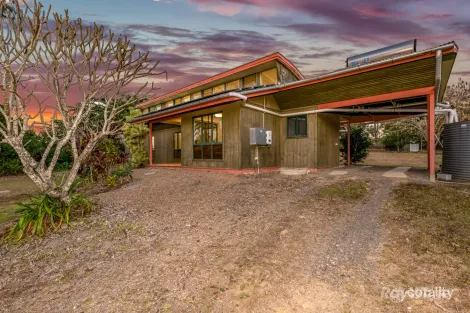 Property photo of 2/4528 Bundaberg Gin Gin Road Gin Gin QLD 4671