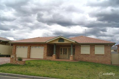 18 Joshua Moore Dr, Horningsea Park, NSW 2171