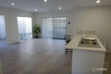 Property photo of 5/50 Middle Parkway Canning Vale WA 6155