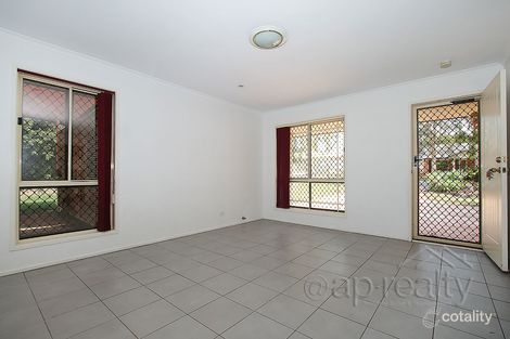 Property photo of 11 Brooklands Circuit Forest Lake QLD 4078