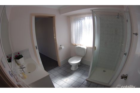 Property photo of 30 Sandpiper Drive Regency Downs QLD 4341