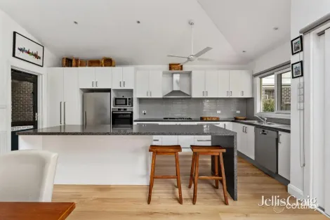 Property photo of 63 Gordon Street Newport VIC 3015
