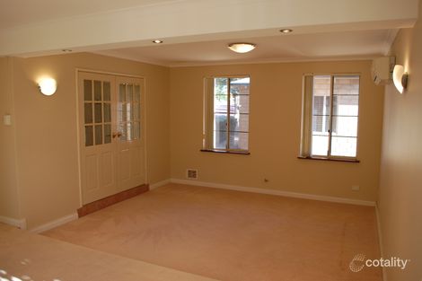 Property photo of 23 Galway Gardens Warnbro WA 6169