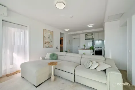 Property photo of 401/17 Malata Crescent Success WA 6164