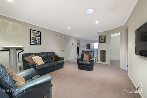 Property photo of 19 Mahon Avenue Beaconsfield VIC 3807