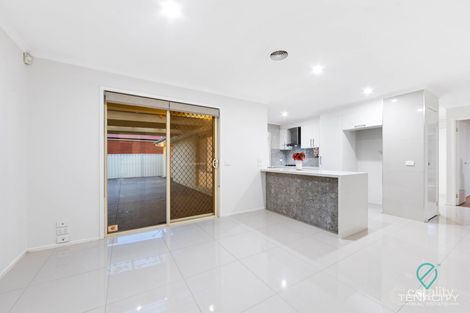 Property photo of 13 Daintree Retreat Caroline Springs VIC 3023