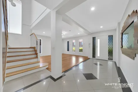 Property photo of 25 Pembrey Road Cairnlea VIC 3023