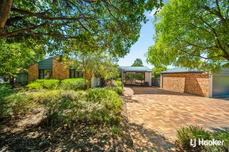 19 Boswell Cres, Florey, ACT 2615