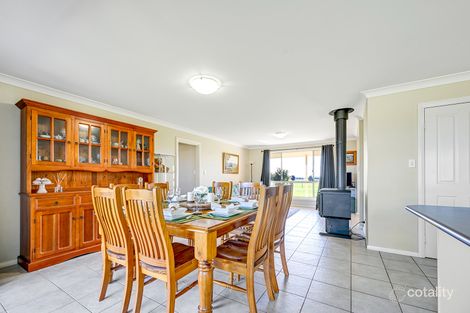 Property photo of 3 Beaumah Road Spring Hill NSW 2800