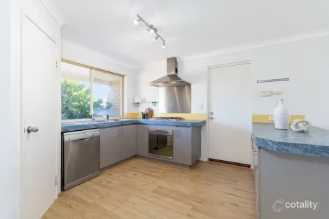 Property photo of 5 Dundaff Turn Kinross WA 6028