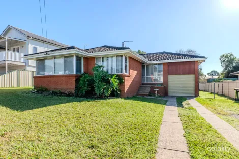 7 Green St, Wallacia, NSW 2745