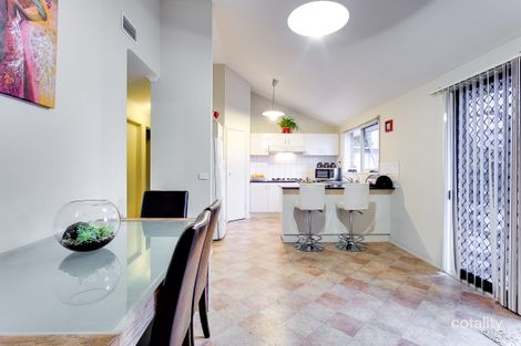 Property photo of 5 Manisa Place Cranbourne West VIC 3977