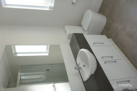 Property photo of 5/50 Middle Parkway Canning Vale WA 6155