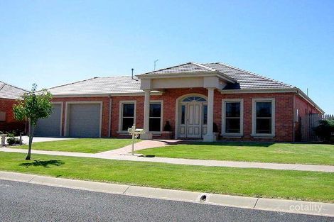 166 Barnes Bvd, Horsham, VIC 3400