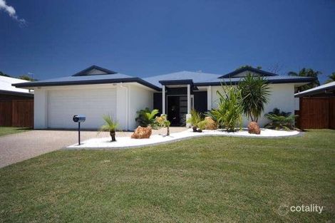 10 Norfolk Cl, Holloways Beach, QLD 4878