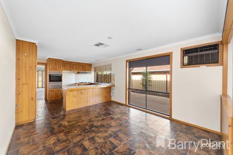 Property photo of 19 Monash Street Melton South VIC 3338