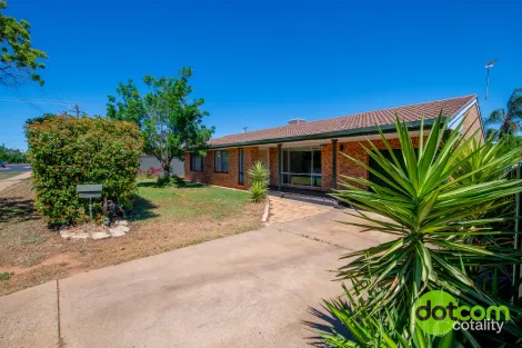 Property photo of 377 Wheelers Lane Dubbo NSW 2830
