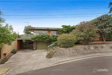Property photo of 2 Kent Grove Frankston VIC 3199