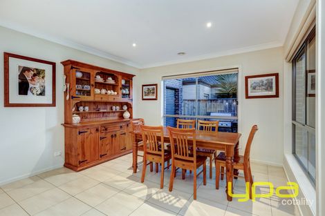 Property photo of 13 Bunya Drive Brookfield VIC 3338