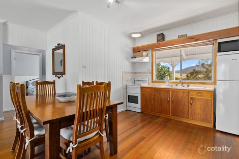 Property photo of 76 Willow Lake Drive Macs Cove VIC 3723