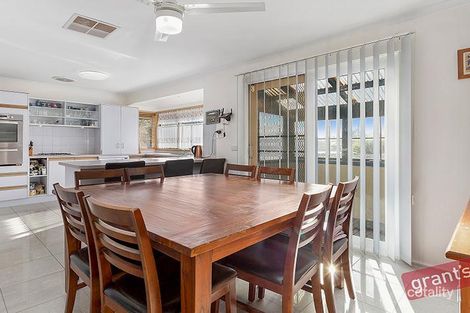 Property photo of 19 Pimmys Court Skye VIC 3977