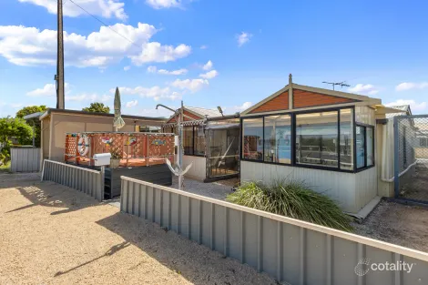 Property photo of 14 Wharf Crescent Port Wakefield SA 5550