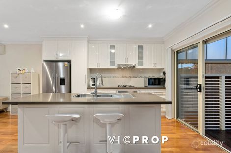 Property photo of 1/9 Renshaw Street Doncaster East VIC 3109