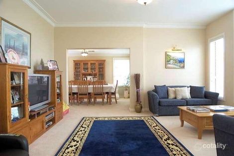 Property photo of 14 Highfield Place Beaumont Hills NSW 2155