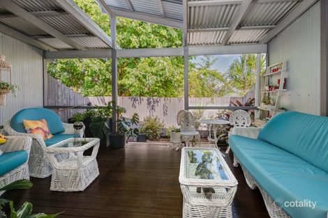 Property photo of 4/27 Fifth Avenue Sandgate QLD 4017