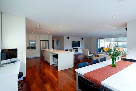 Property photo of 14 Ollis Street Quindalup WA 6281