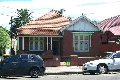 18 Brooklyn St, Tempe, NSW 2044