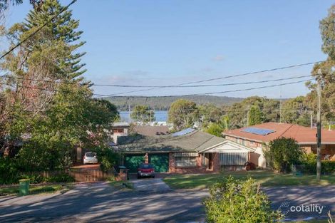 Property photo of 38 Collendina Road Gwandalan NSW 2259