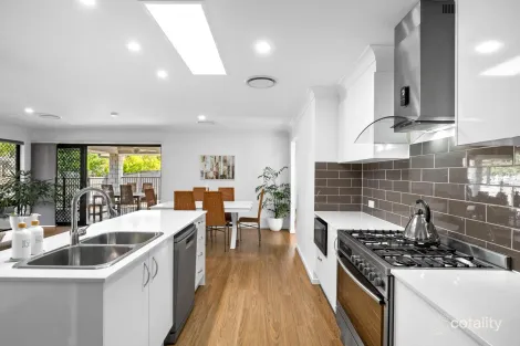 Property photo of 15 Affinity Way South Ripley QLD 4306