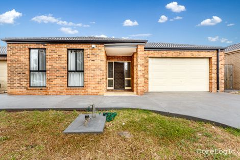 Property photo of 33 Larson Avenue Tarneit VIC 3029