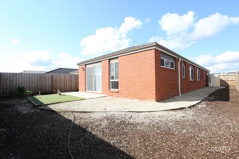 Property photo of 10 Bonney Place Kilmore VIC 3764